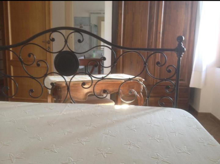 Bed and Breakfast Il Ginepro Di Стинтино Экстерьер фото